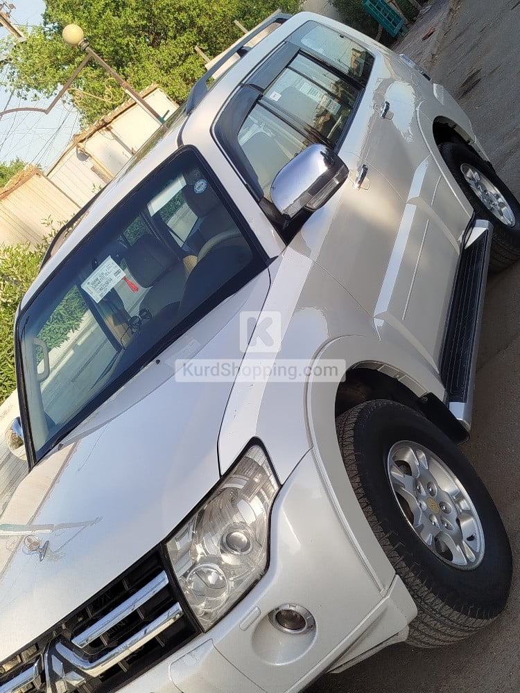 Mitsubishi Pajero 2007