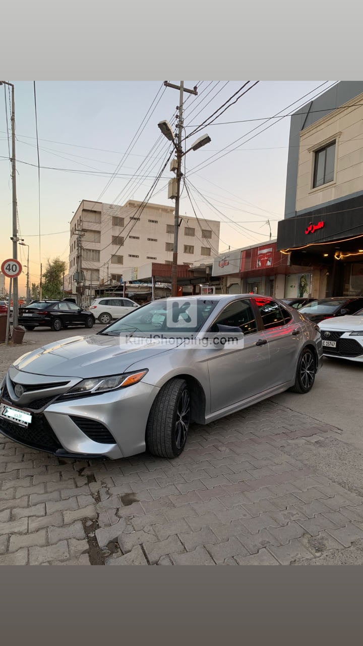 Toyota Camry 2018