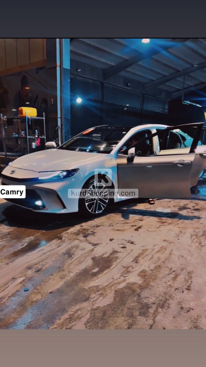Toyota Camry 2025