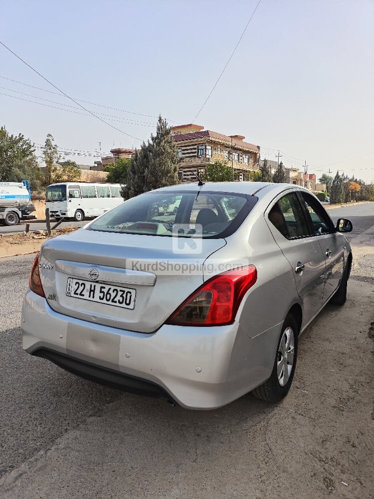 Nissan Sunny 2018