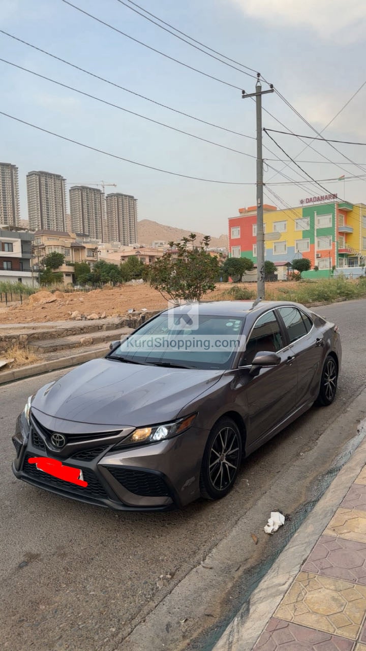 Toyota Camry 2022