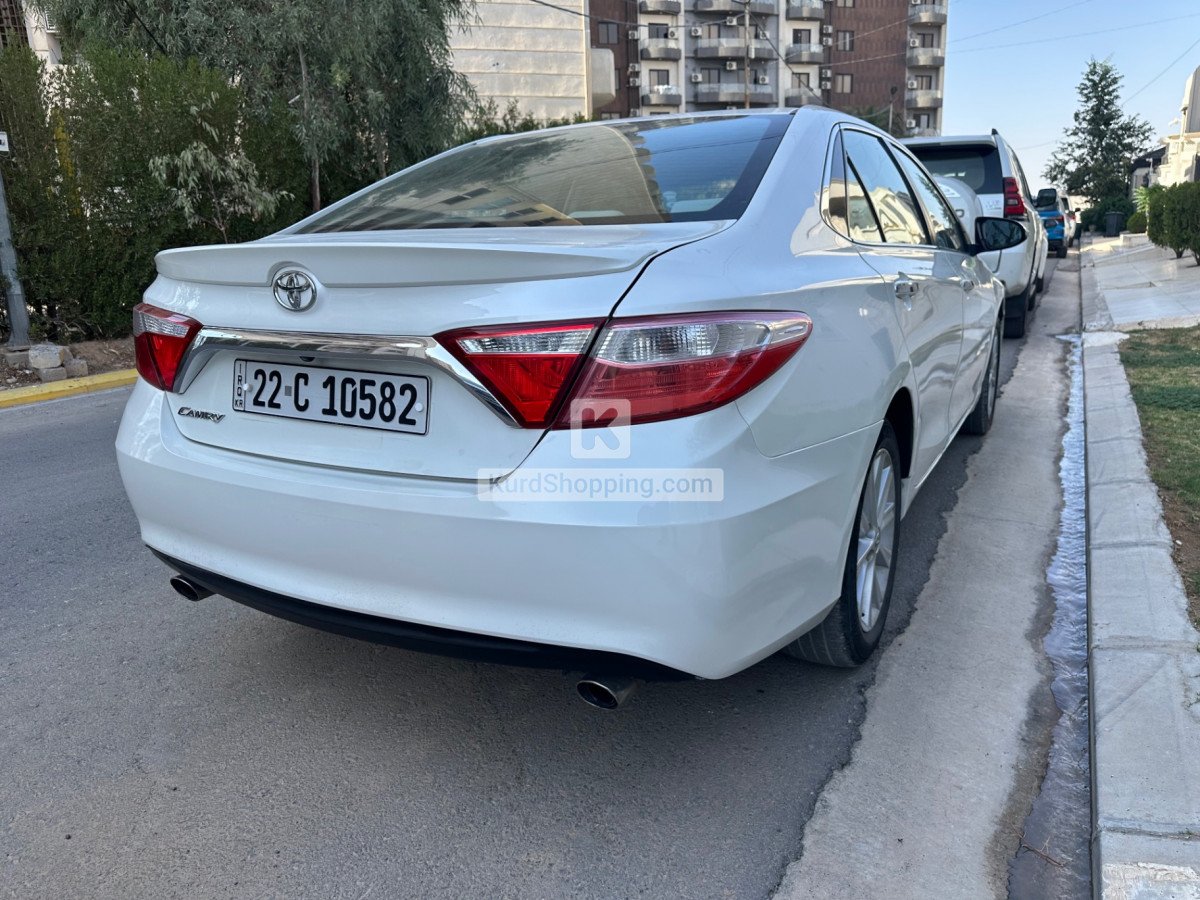 Toyota Camry 2016