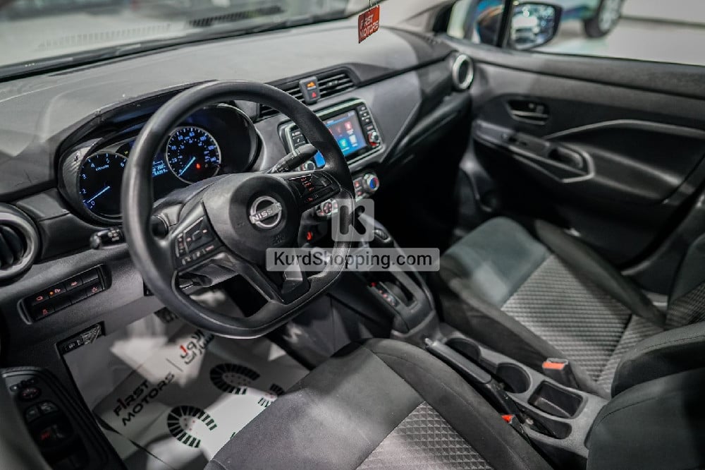 Nissan Versa 2023