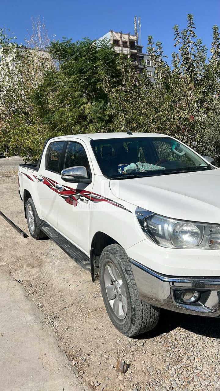 Toyota Hilux 2016