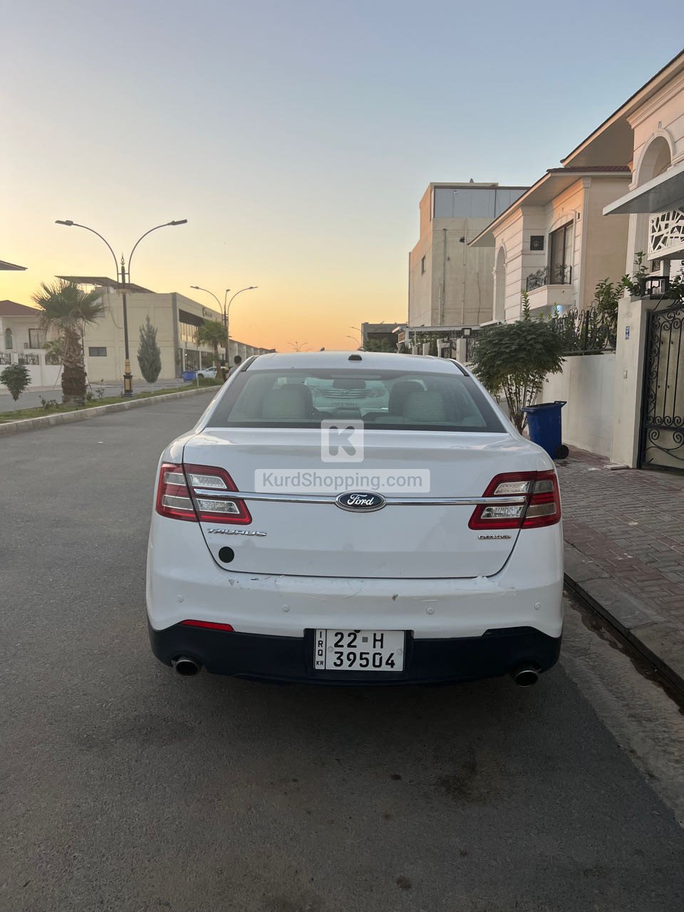 Ford Taurus 2013