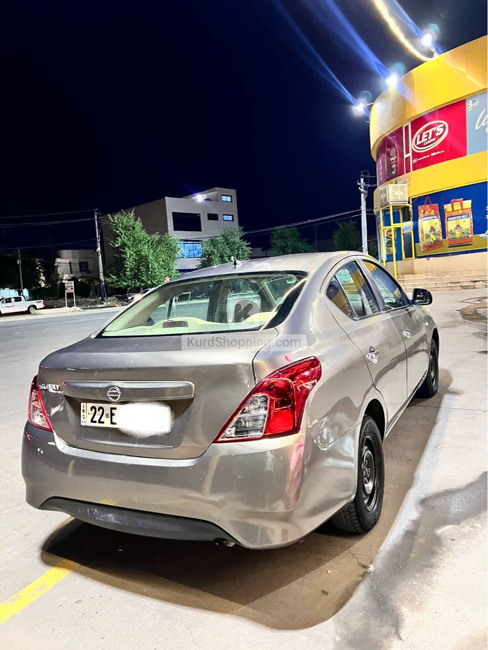 Nissan Sunny 2015