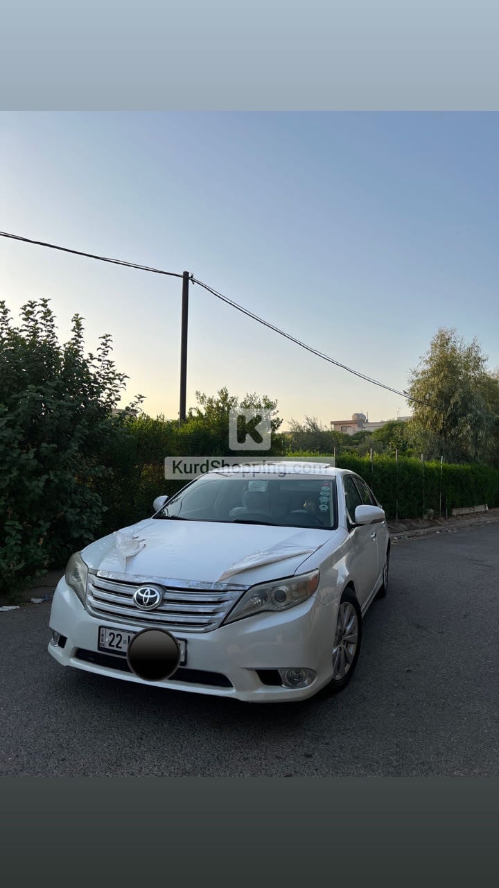 Toyota Avalon 2011