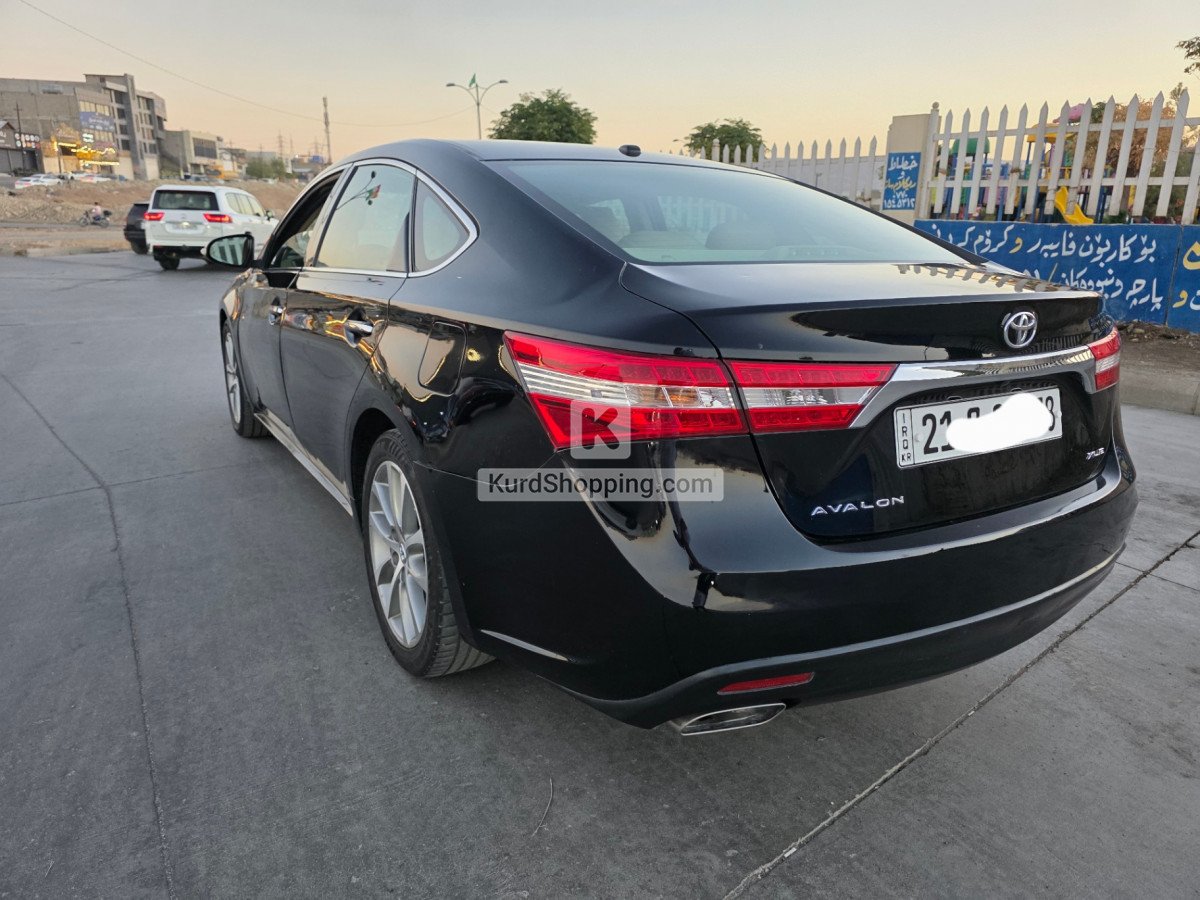 Toyota Avalon 2015