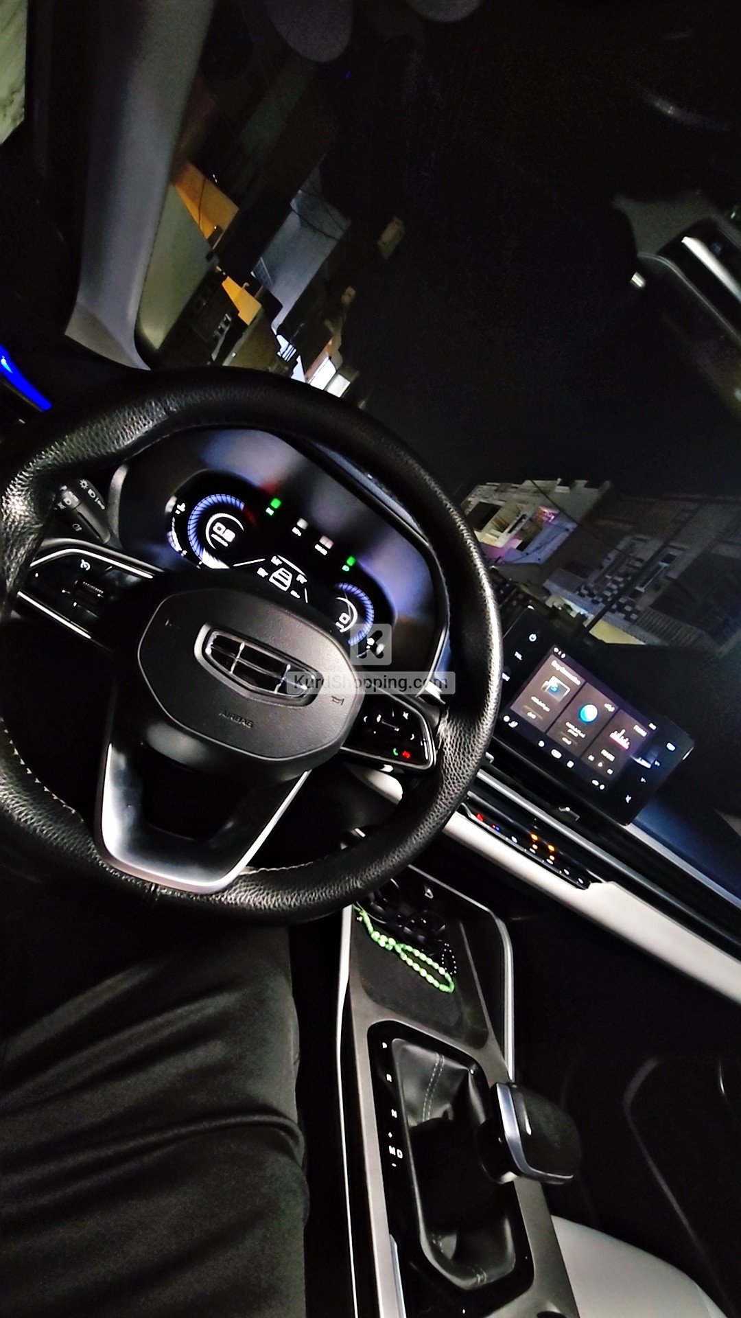 Geely Emgrand 2024