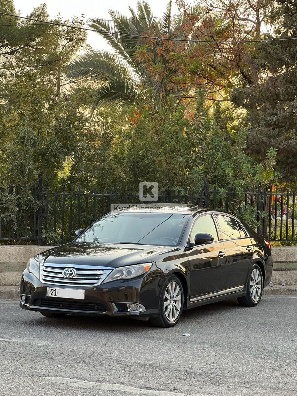 Toyota Avalon 2011