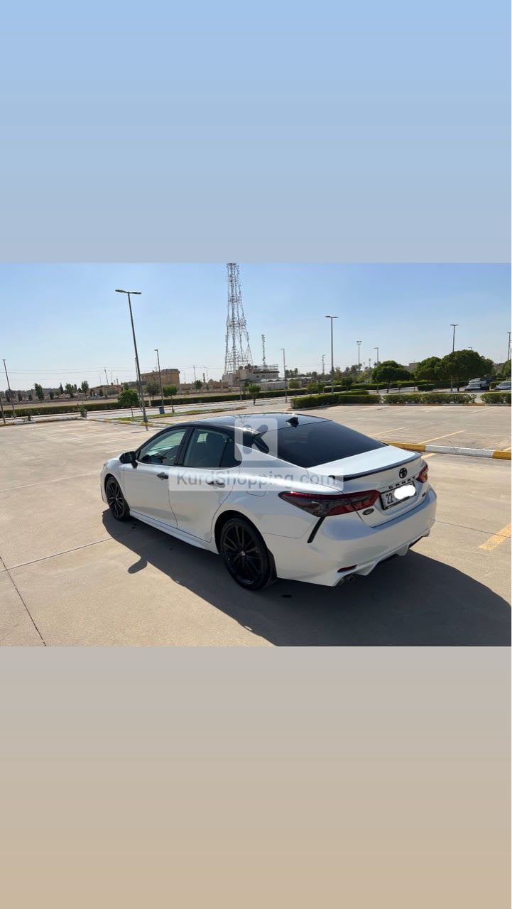 Toyota Camry 2023