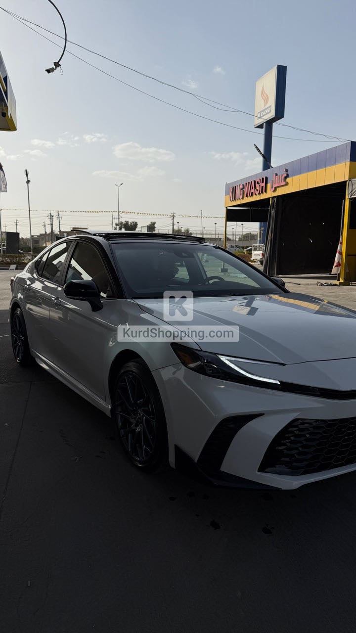 Toyota Camry 2025