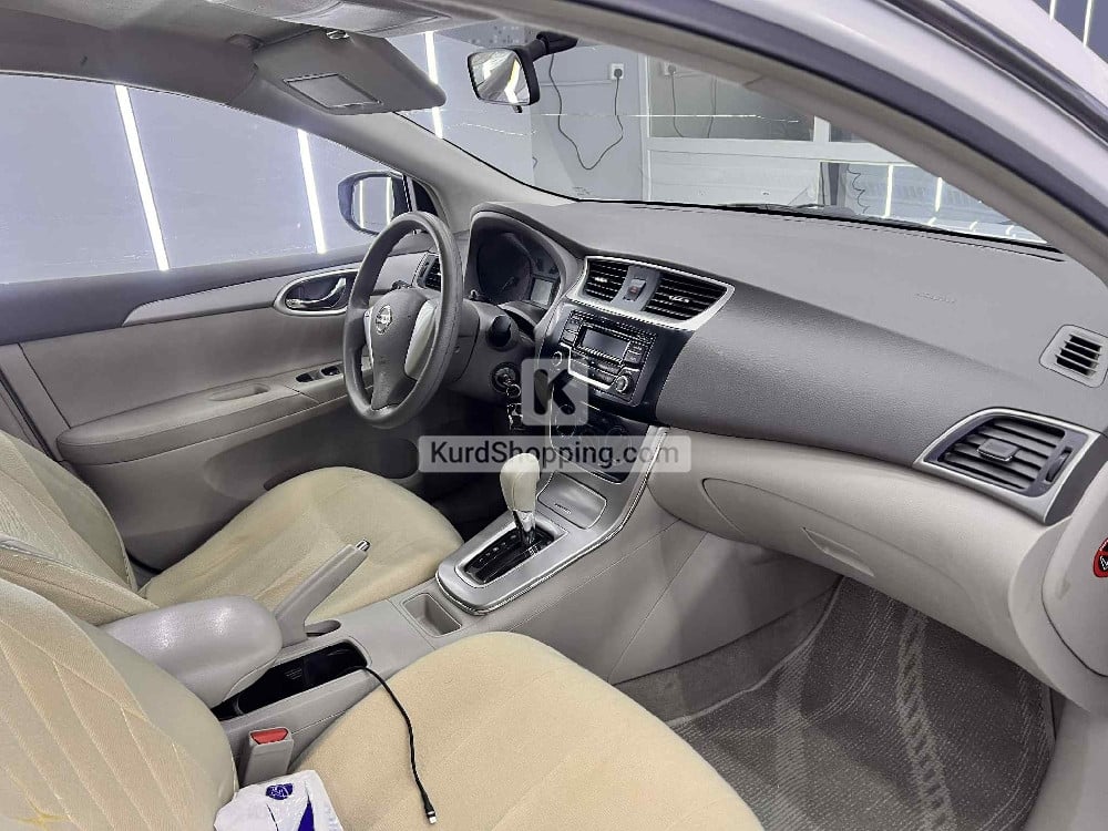 Nissan Sentra 2018