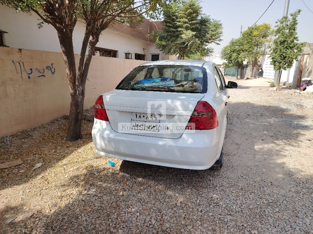 Chevrolet ئەڤیۆ 2009