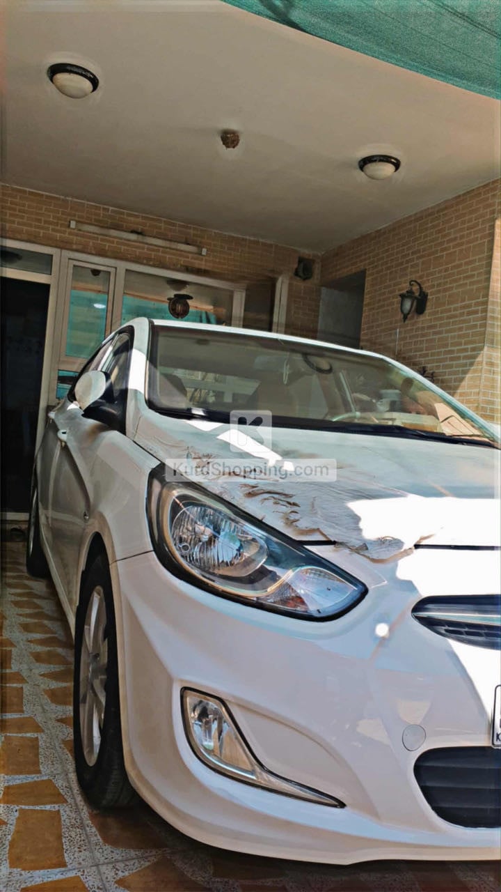 Hyundai Accent 2012