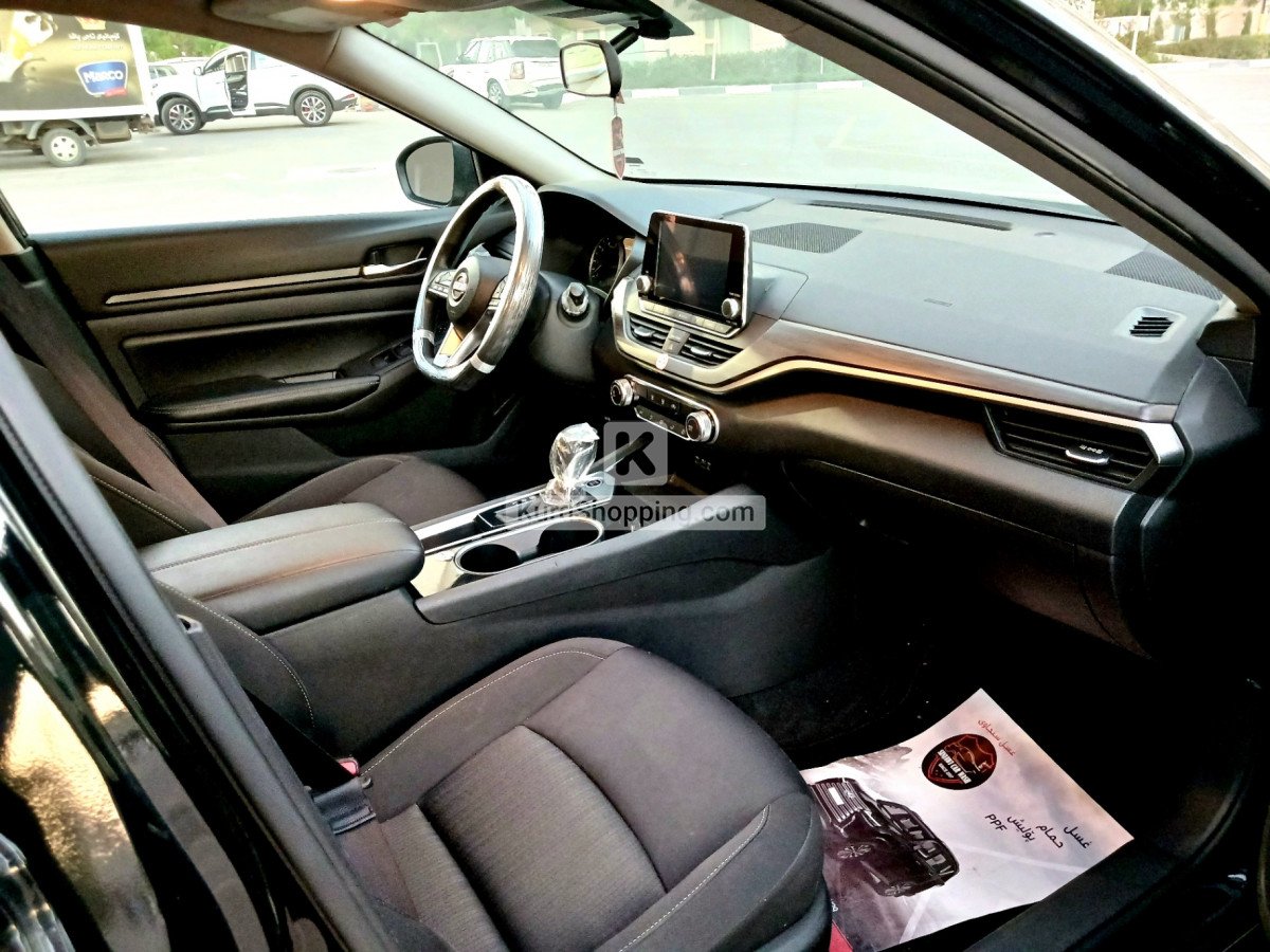 Nissan Altima 2024