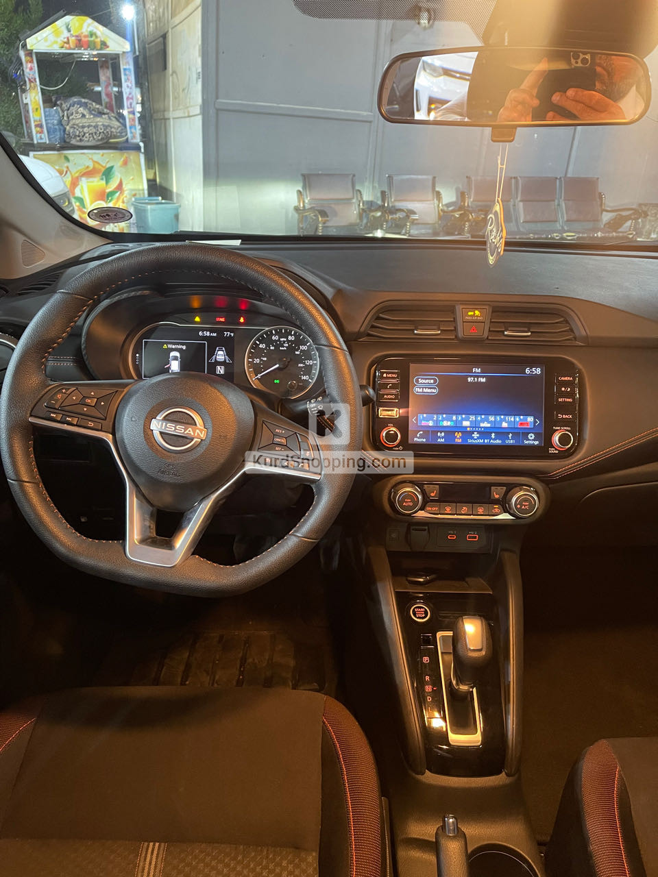 Nissan Versa 2024