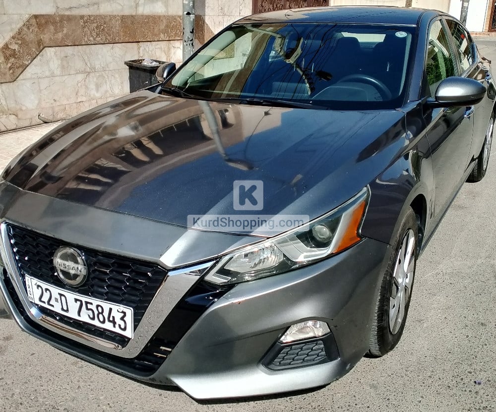 Nissan Altima 2020