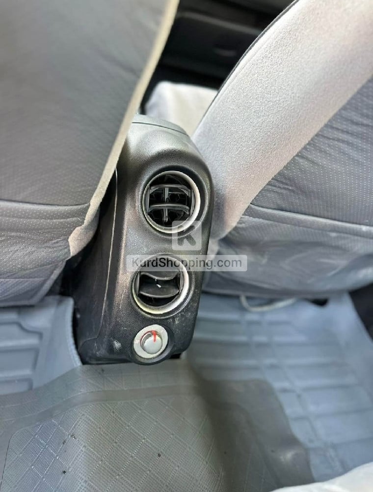 Nissan Sunny 2022