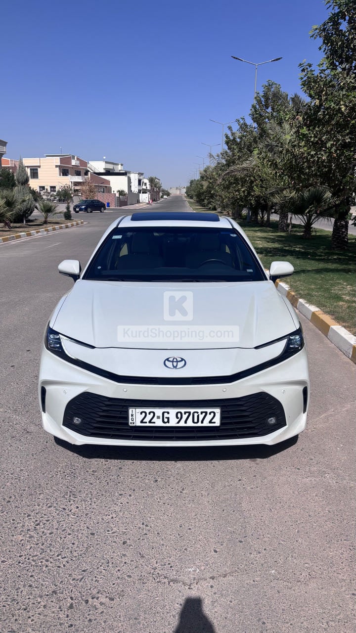 Toyota Camry 2025