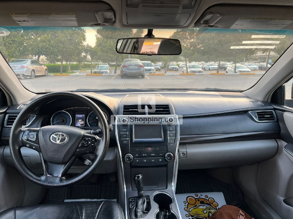 Toyota Camry 2016
