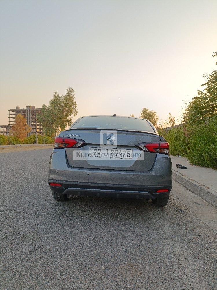 Nissan Versa 2021