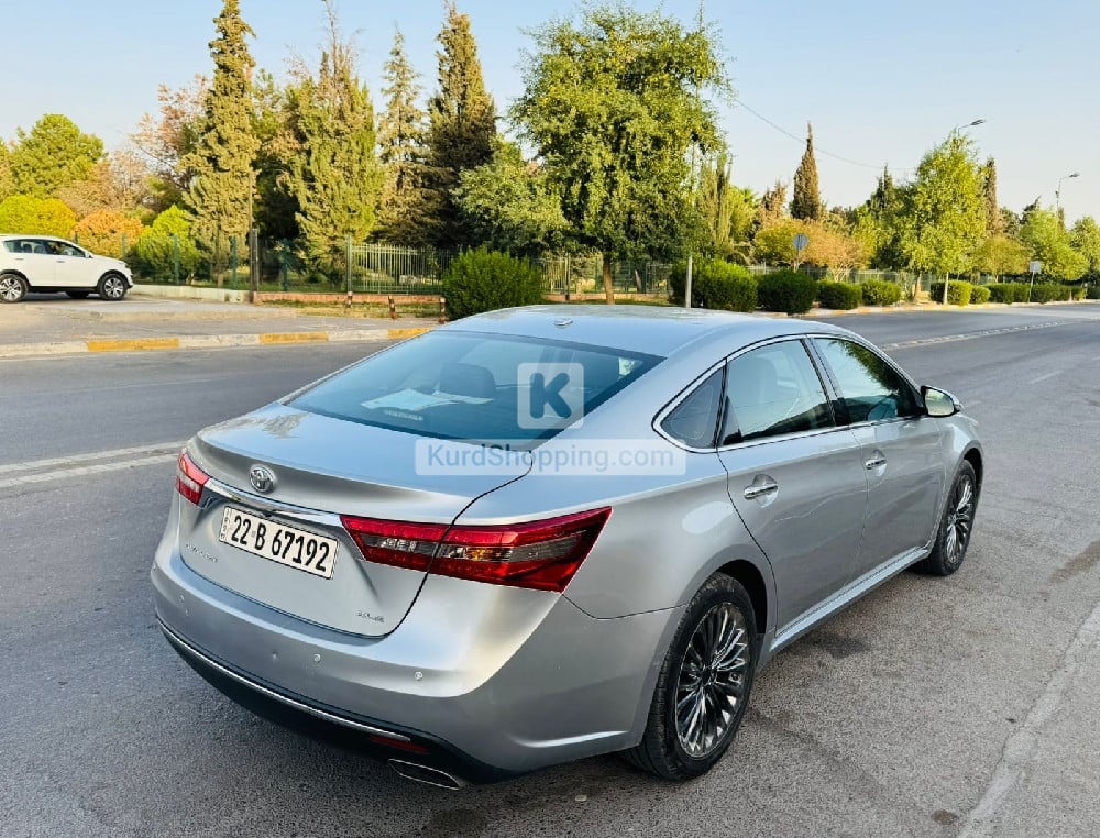 Toyota Avalon 2018