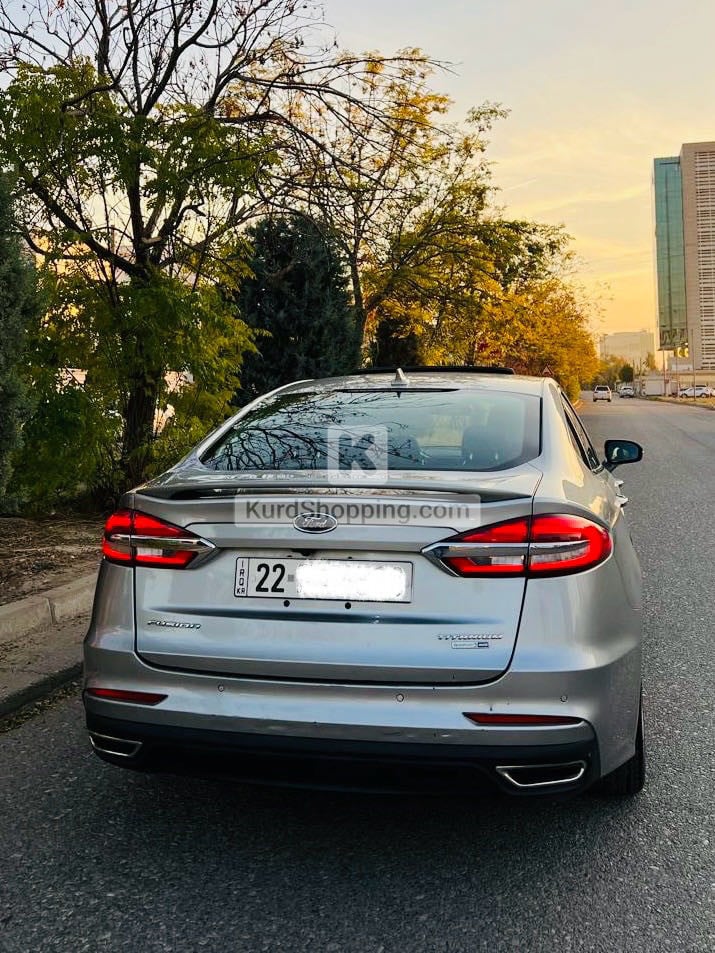Ford Fusion 2020