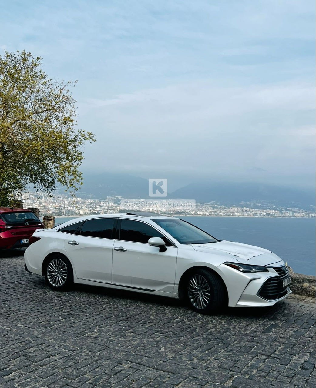 Toyota Avalon 2019
