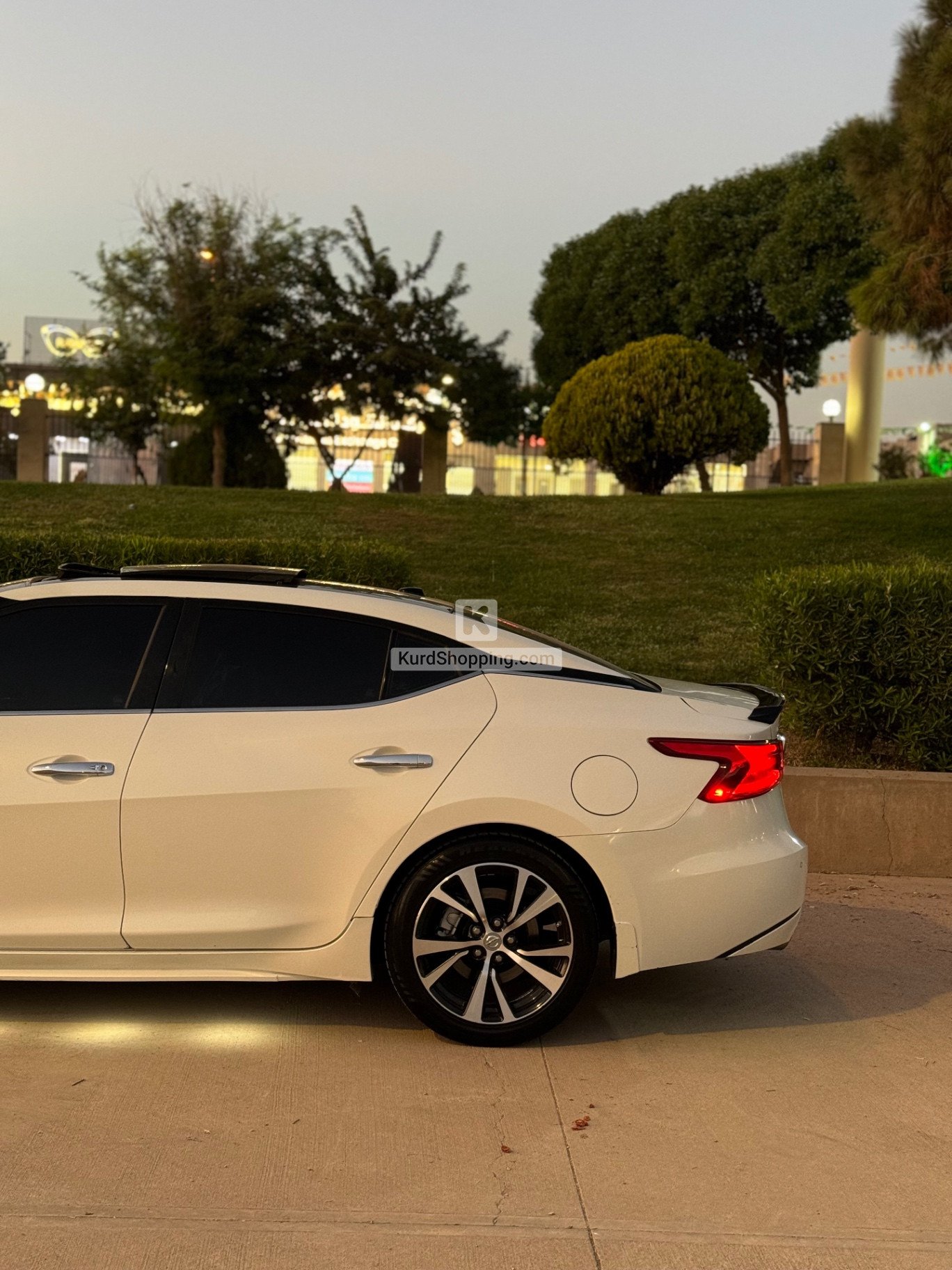 Nissan Maxima 2018