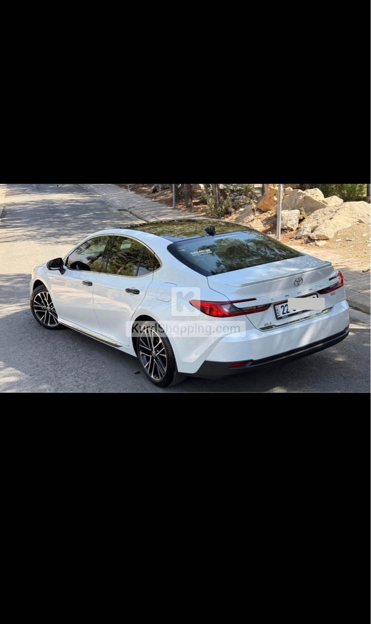 Toyota Camry 2025