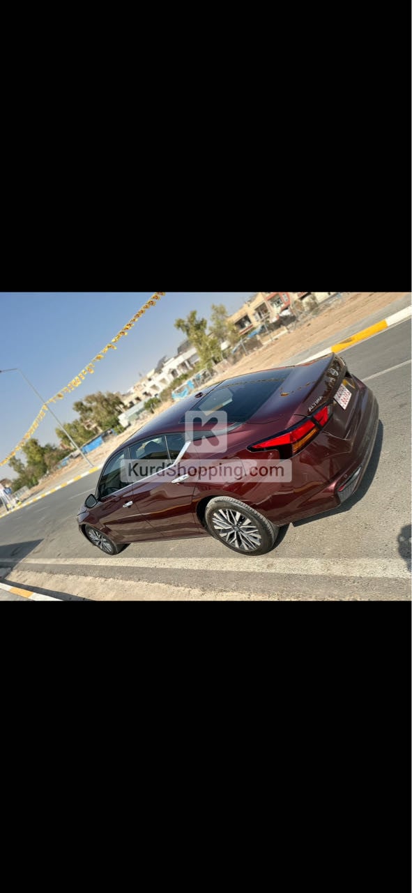 Nissan Altima 2023