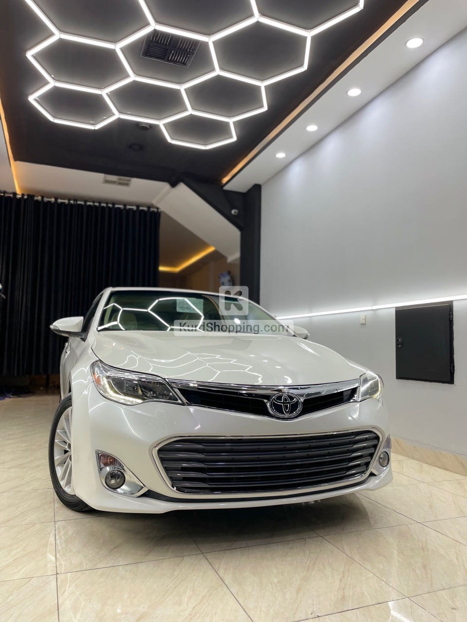 Toyota Avalon 2015
