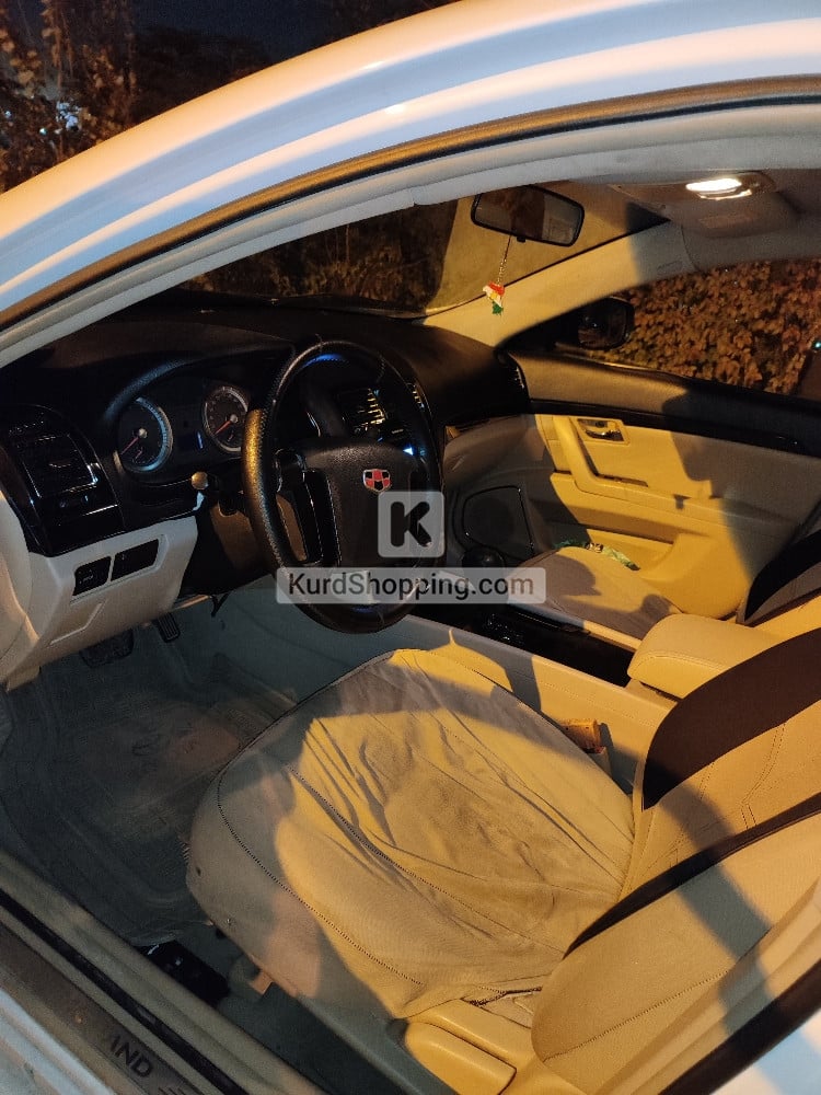 Geely Emgrand EC 8 2013