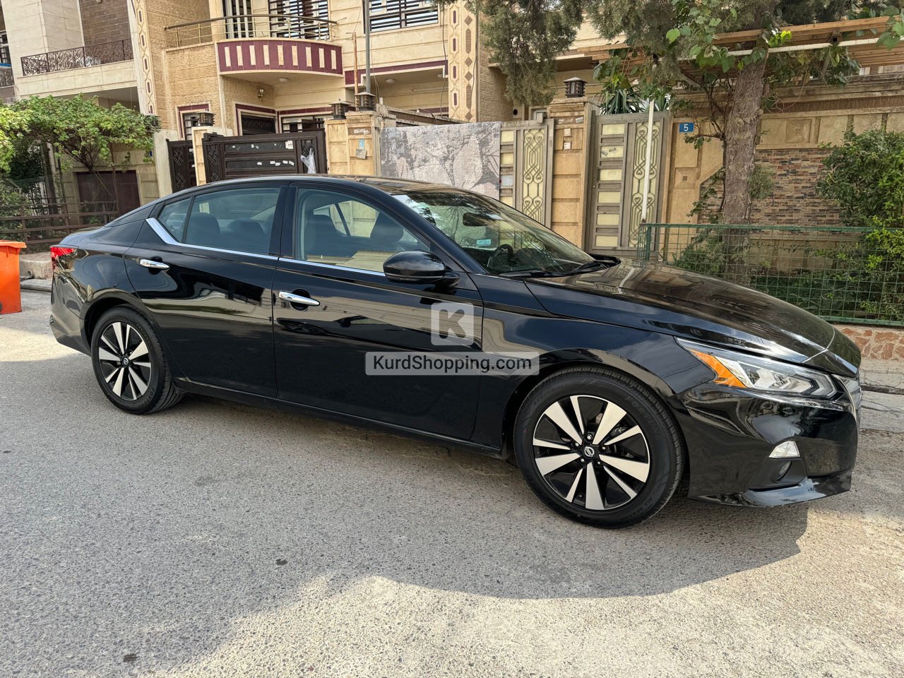 Nissan Altima 2020