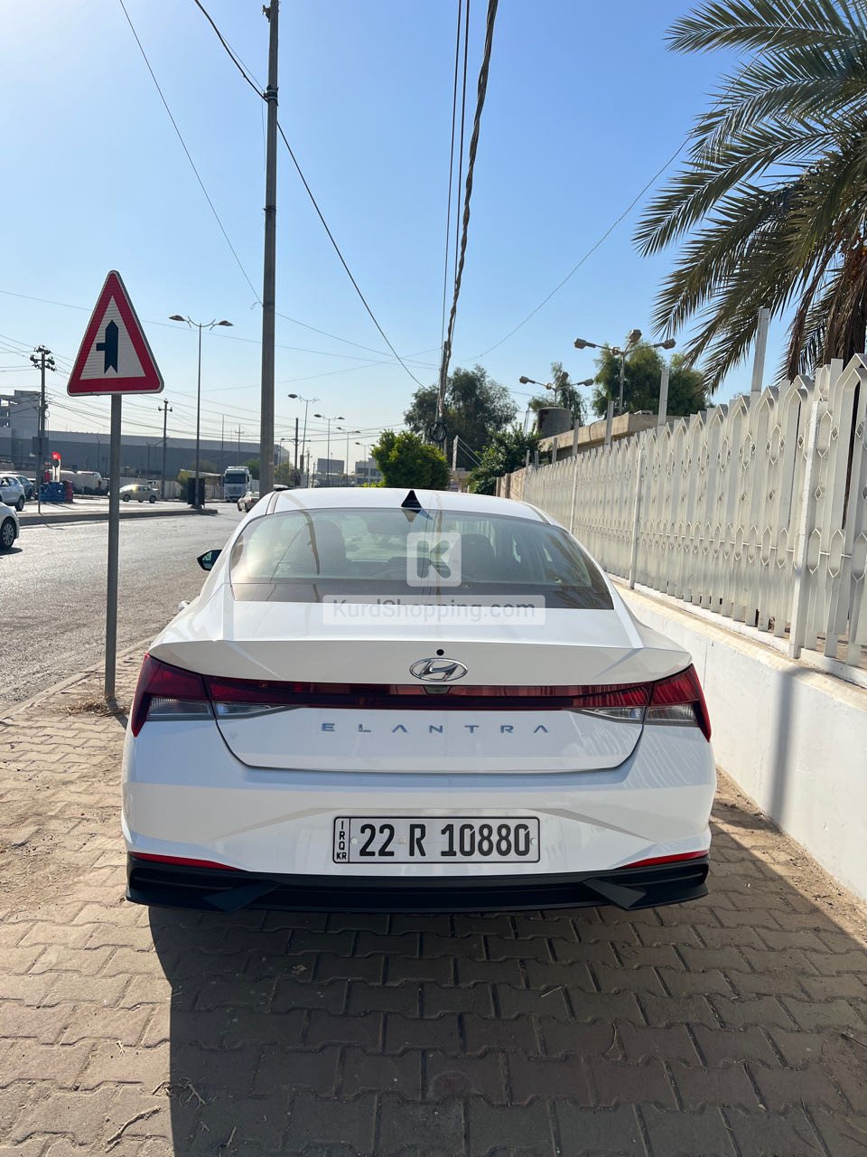 Hyundai Elantra 2022