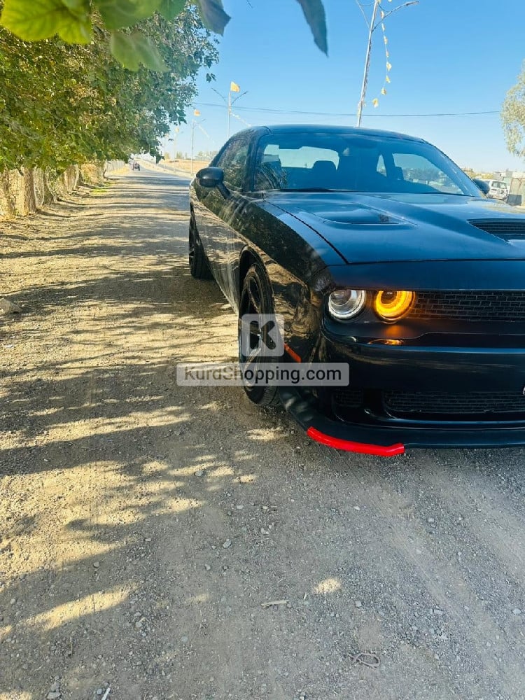 Dodge Challenger 2020
