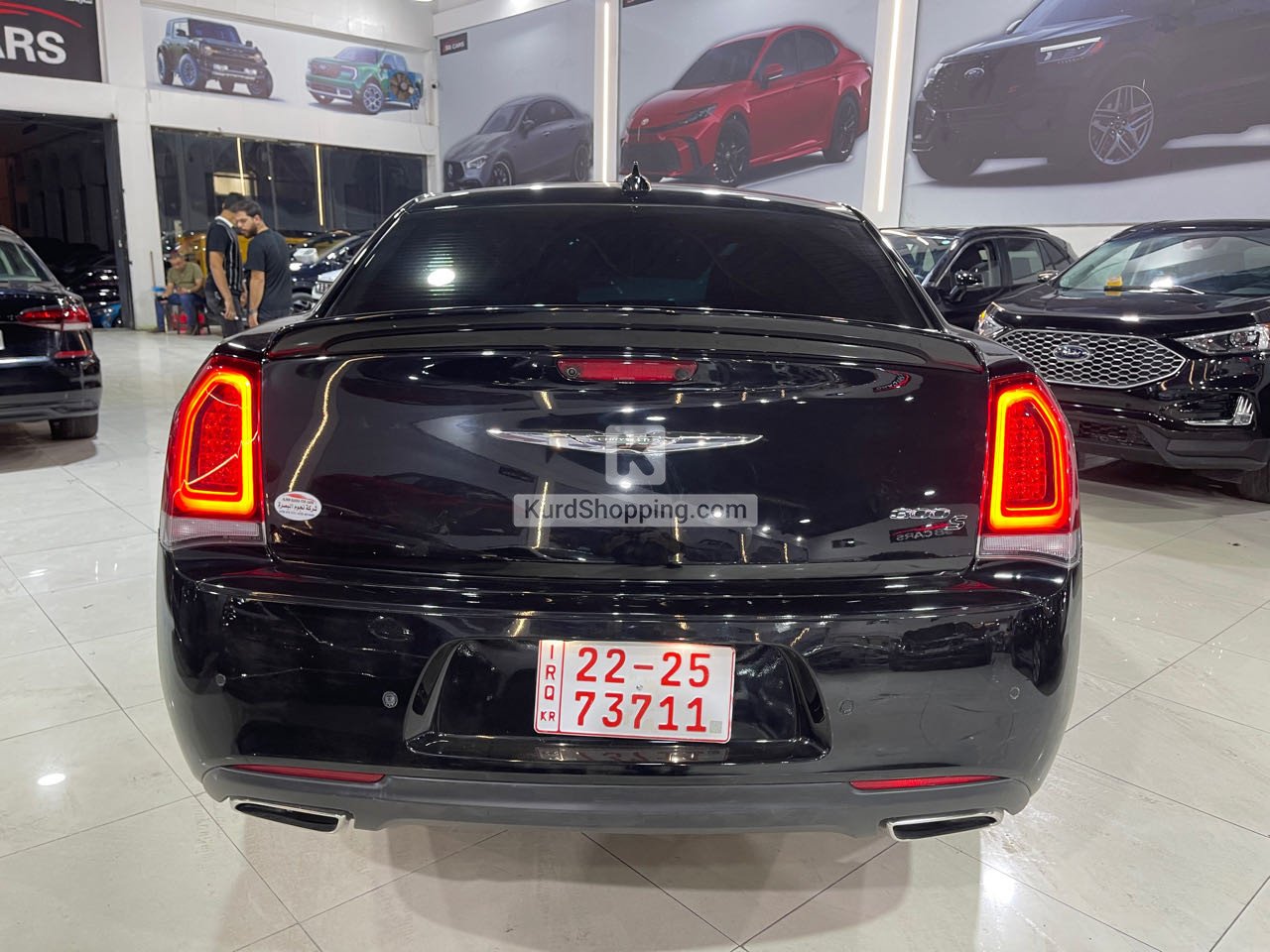 Chrysler 300S 2023