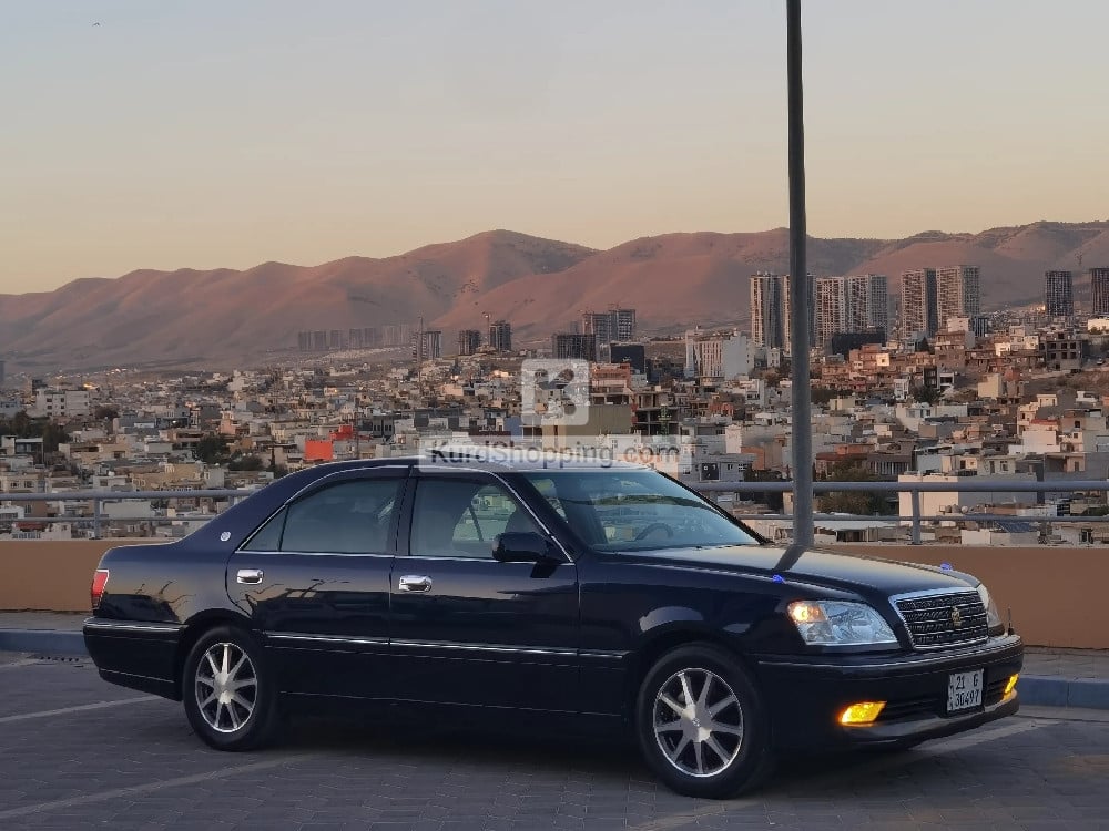 Toyota Super Crown 2002