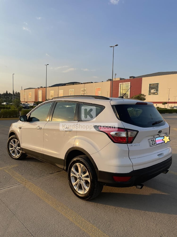 Ford Escape 2018