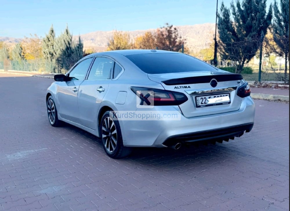 Nissan Altima 2018