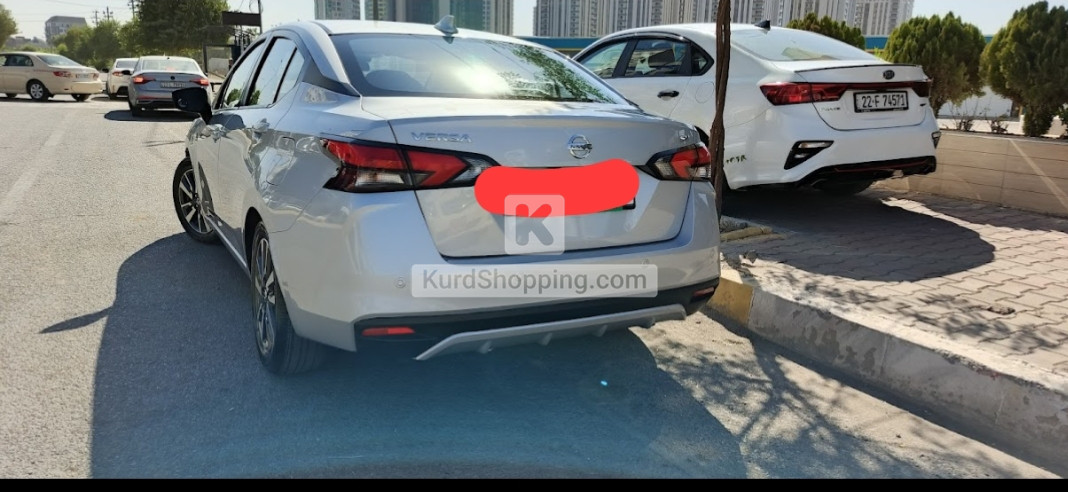 Nissan Versa 2021