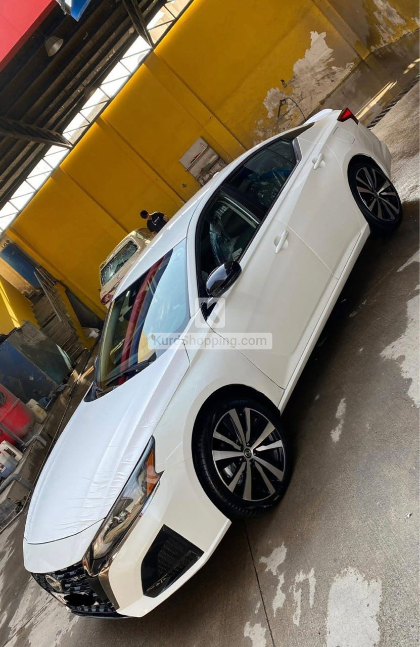 Nissan Altima 2022
