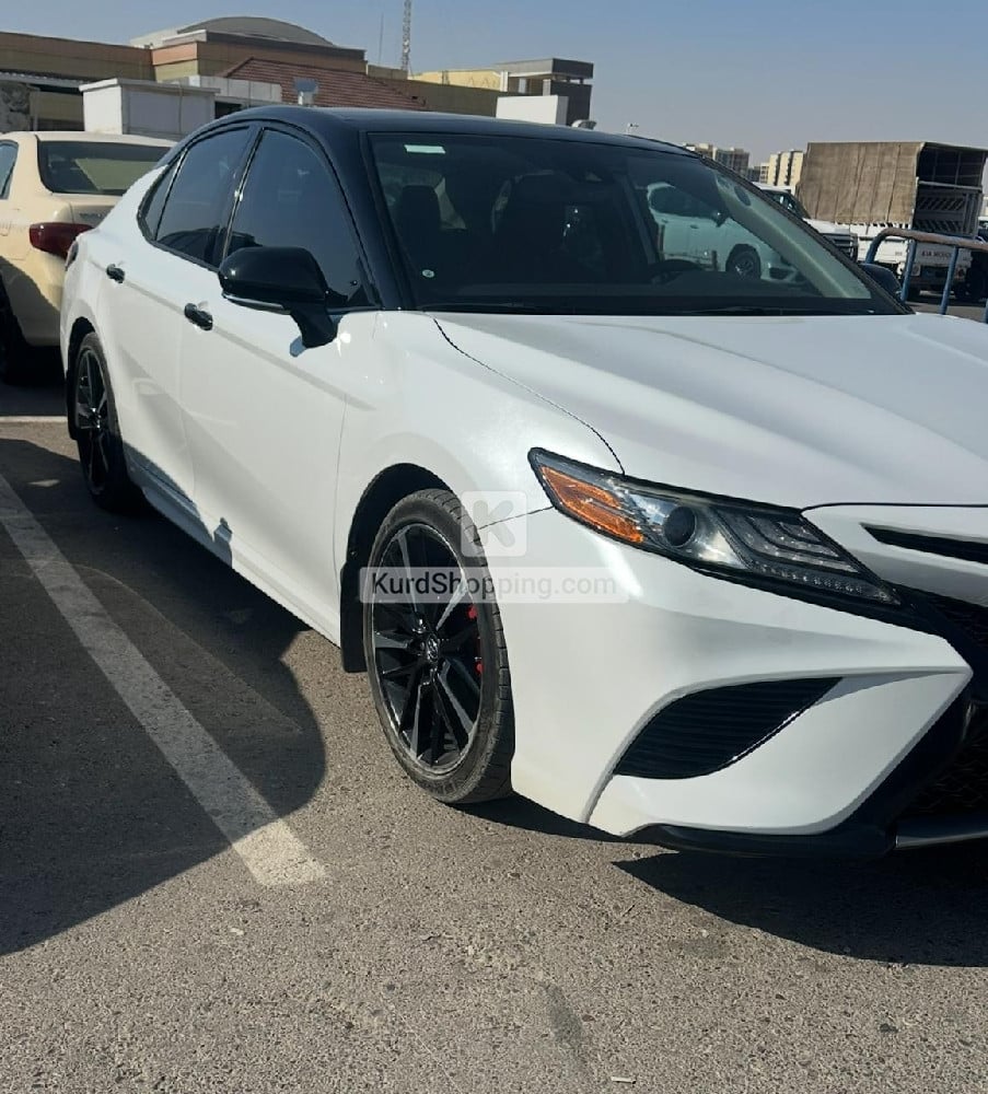 Toyota Camry 2019