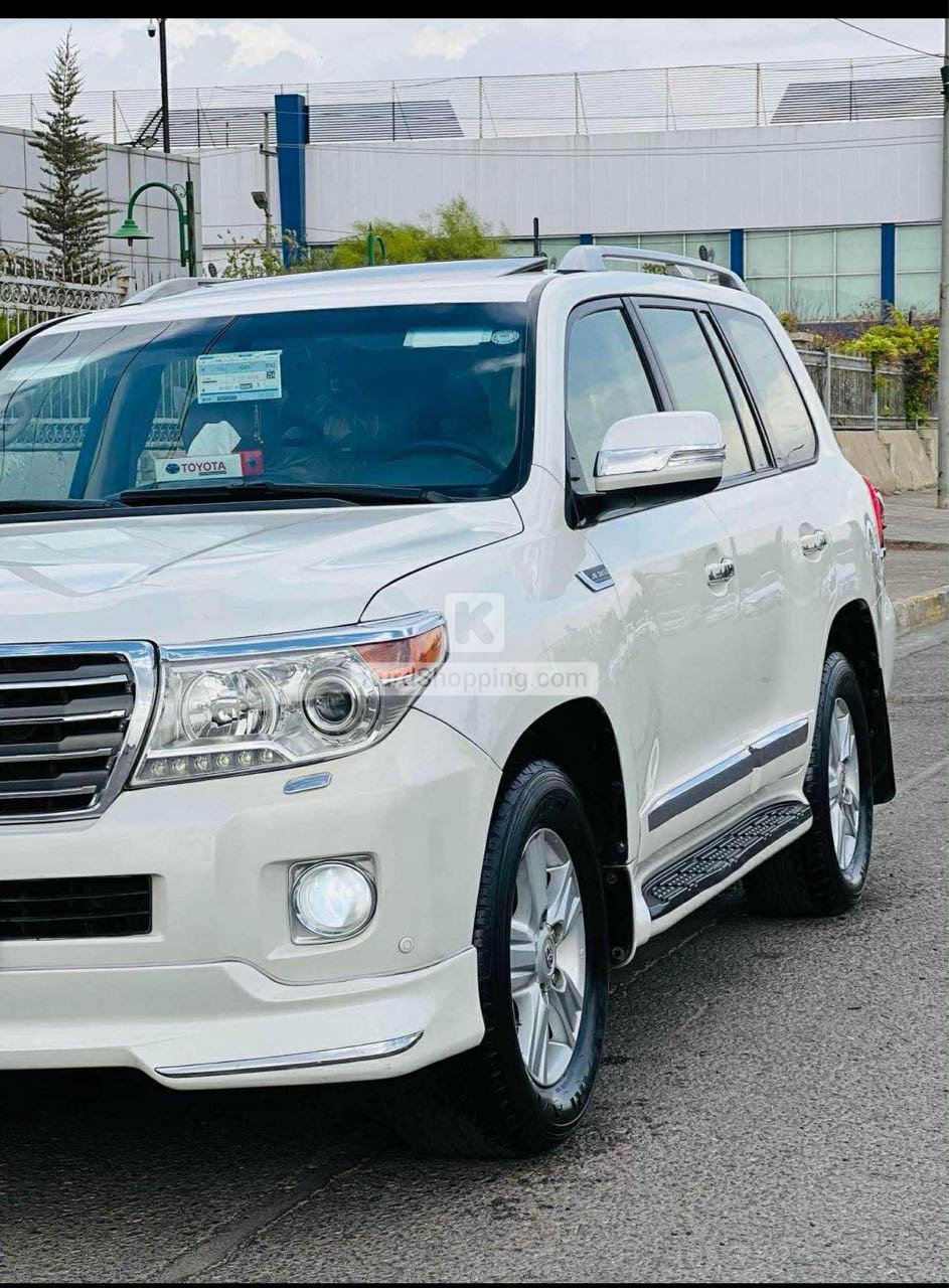 Toyota Landcruiser 2012