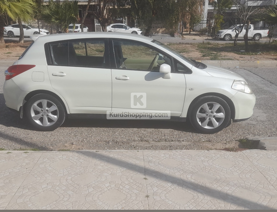 Nissan Tiida 2010