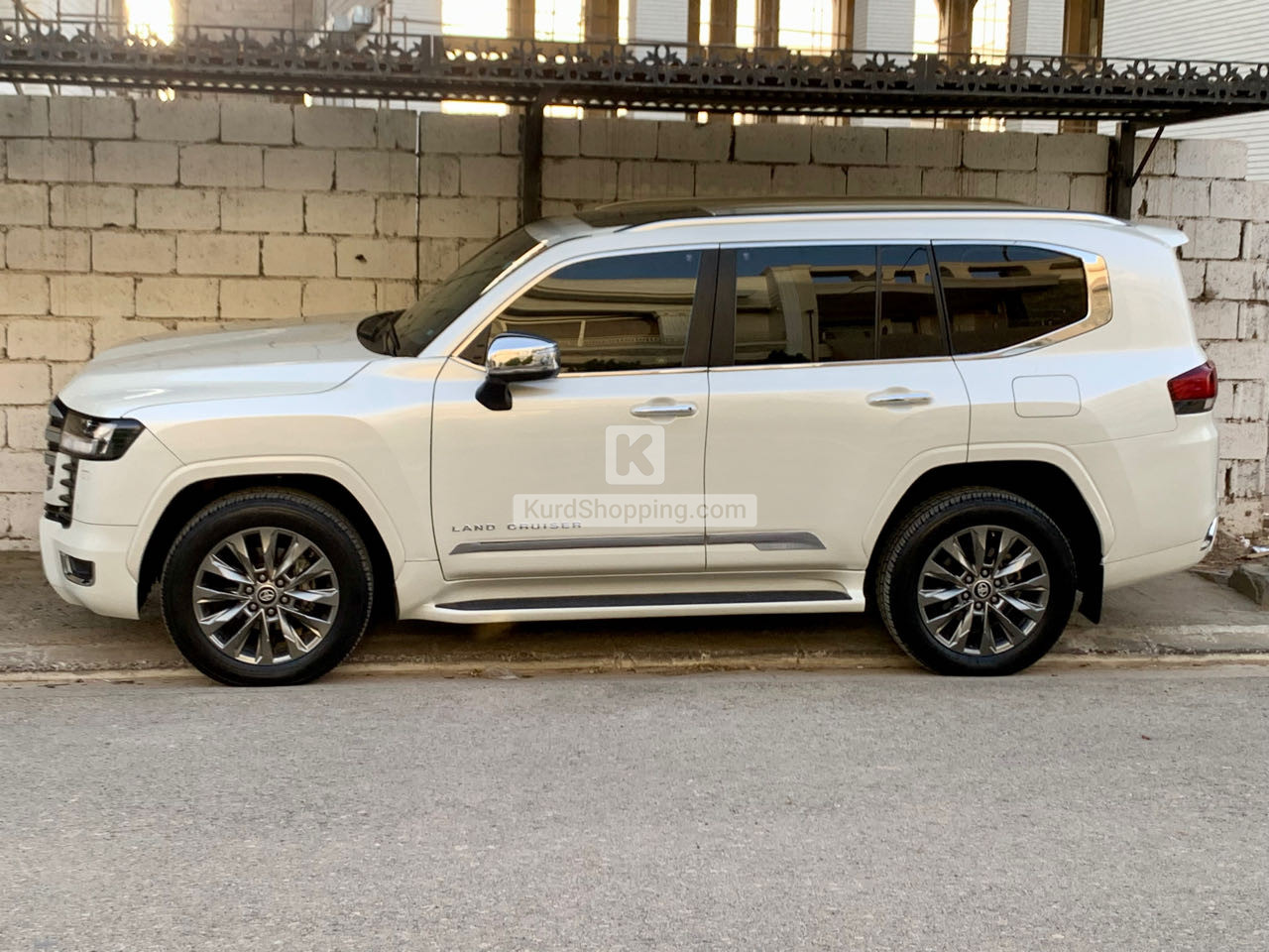 Toyota Landcruiser 2023