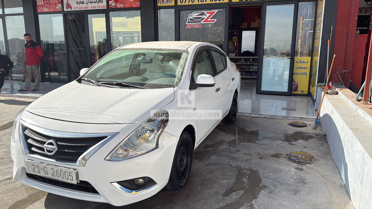 Nissan Sunny 2016