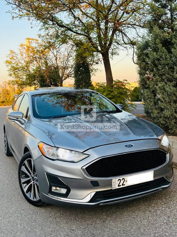 Ford Fusion 2020