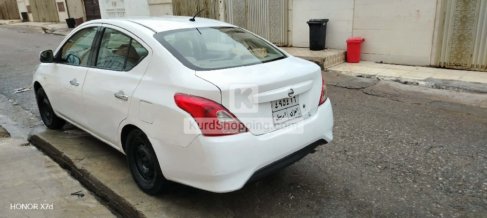 Nissan Sunny 2016